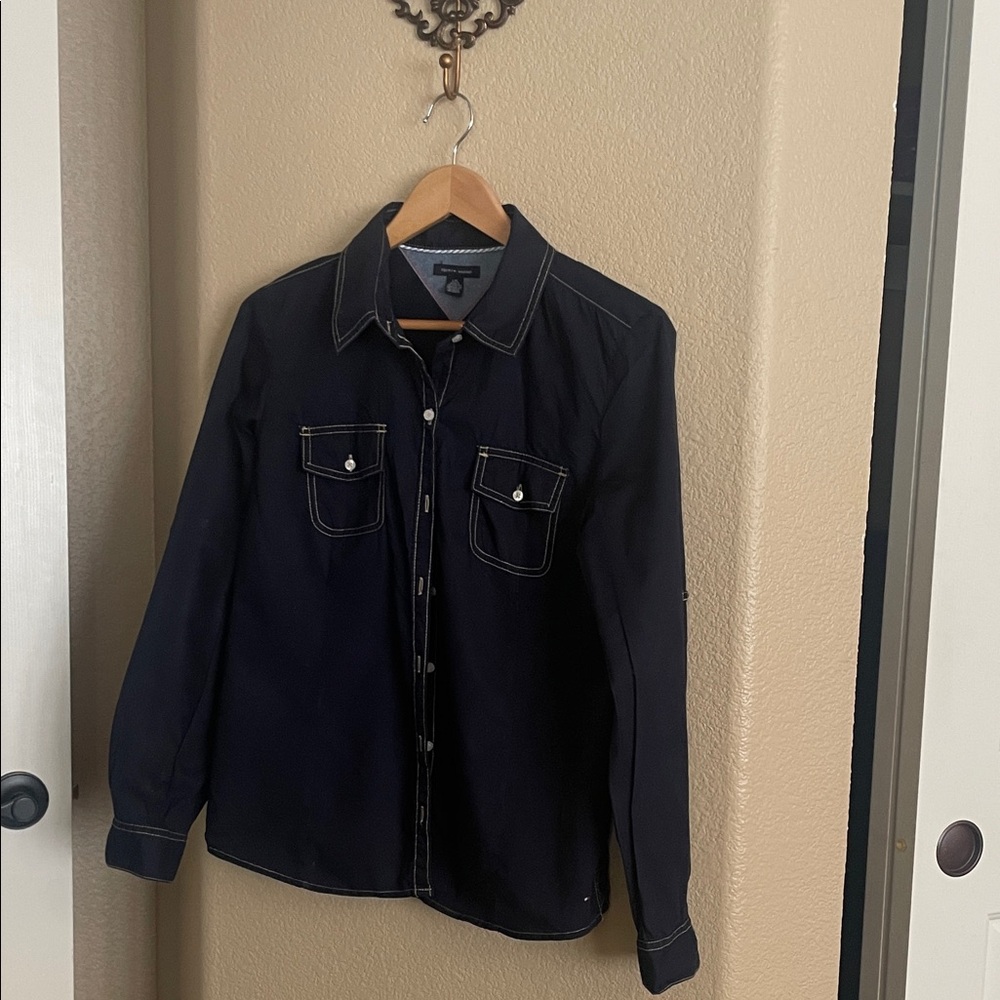 Tommy Hilfiger Women’s Navy Shirt Size L